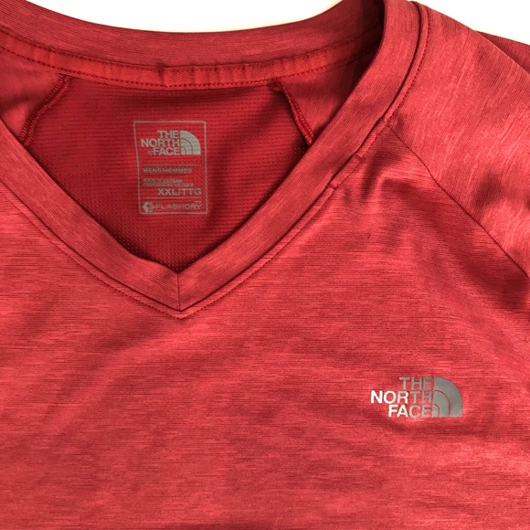 Men’s The North Face V Neck Short Sleeve FlashDry Tee XXL - Picture 2 of 7
